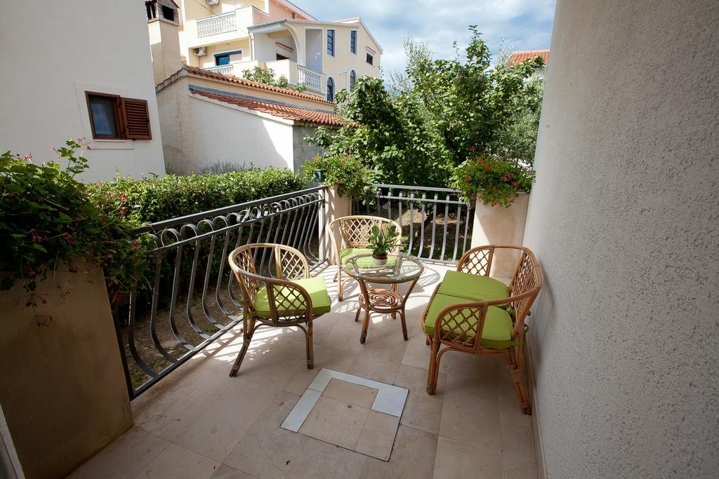 Apartments Rogic ザダル 部屋 写真